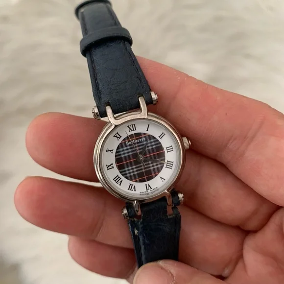 Burberry Watch - Picture 3 of 9